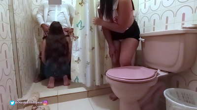 Kalkaalisadu waxay ka heshay dhakhtar ku xumeynaya bukaanka musqusha isbitaalka / PART 1 / NicoleLondrawer / Chiquicandy